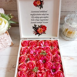Nagymama örök virágbox, Esküvő, Emlék & Ajándék, Szülőköszöntő ajándék, Decoupage, transzfer és szalvétatechnika, Virágkötés, MESKA
