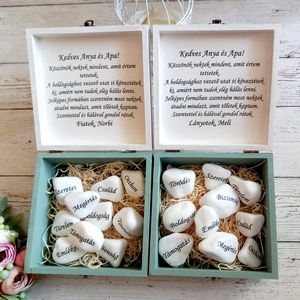 Egyedi kövecskés szülököszöntő - Meska.hu