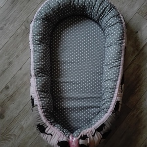 Babafészek-kislány -  - Meska.hu