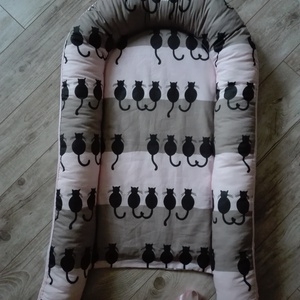 Babafészek-kislány -  - Meska.hu