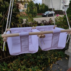 Iker gyerkőc hinta - Meska.hu