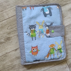 Pelenkázó neszeszer dínós, Baba - mama, Babaemlékek, Egészségügyi kiskönyv borító, Varrás, MESKA