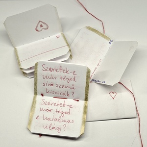 ZsebLapok #8 Szeret - otthon & életmód - papír, írószer - ajándékozás kellékei - képeslap, üdvözlőlap - Meska.hu