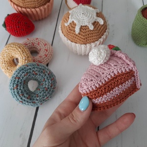 Pasztell horgolt torta kávéval - játék & sport - szerepjáték - Meska.hu