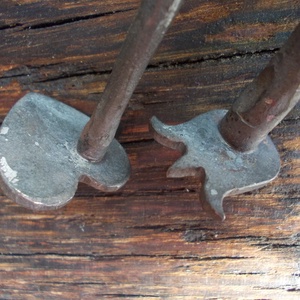 Kovácsolt szeg - kellékek & szerszámok - szerszámok, eszközök - kiegészítők - Meska.hu