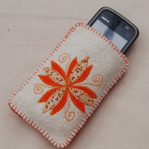 Filc tartó applikációval -  - Meska.hu