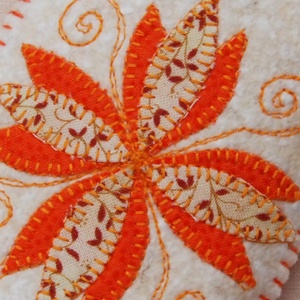 Filc tartó applikációval -  - Meska.hu