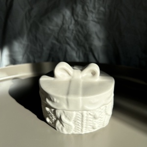 Masnis tetejű tároló - otthon & életmód - dekoráció - dísztárgy - Meska.hu