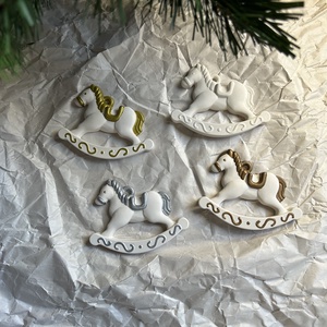 Hintaló karácsonyfadísz, Otthon & Életmód, Dekoráció, Dísztárgy, Mindenmás, MESKA