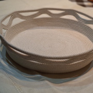 Zsinór tároló, Otthon & Életmód, Dekoráció, Asztal és polc dekoráció, Könyvtámasz, Varrás, MESKA