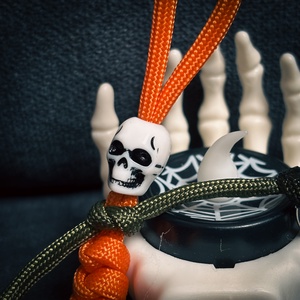 SkeleCord - táska & tok - kulcstartó & táskadísz - kulcstartó - Meska.hu