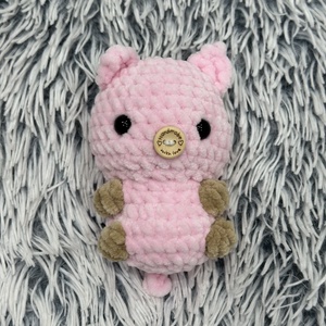 Horgolt malac plüss - játék & sport - plüssállat & játékfigura - malac - Meska.hu