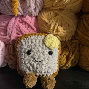 jellycat piritós plüss, Játék & Sport, Plüssállat & Játékfigura, Plüss mesefigurák, Horgolás, MESKA