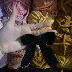 horgolt masni kulcstartó - táska & tok - kulcstartó & táskadísz - kulcstartó - Meska.hu