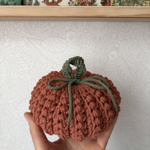 Horgolt tök dekoráció, Otthon & Életmód, Dekoráció, Halloween, Halloweeni dekoráció, Horgolás, MESKA