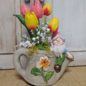 Tulipánok locsolókannában - otthon & életmód - dekoráció - virágdísz és tartó - váza - Meska.hu