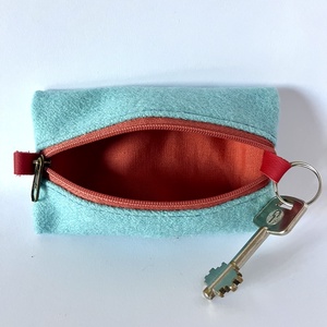 Kék gyapjú kulcstartó, Táska & Tok, Kulcstartó & Táskadísz, Kulcstartó, Varrás, MESKA