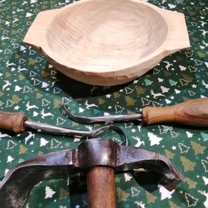 kézzel vájt fa tál - otthon & életmód - konyhafelszerelés, tálalás - tálalás - kínálótál - Meska.hu