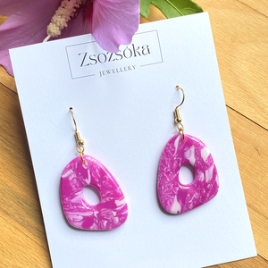 Fuchsia Marble Amoebae, Ékszer, Fülbevaló, Lógó fülbevaló, Gyurma, MESKA