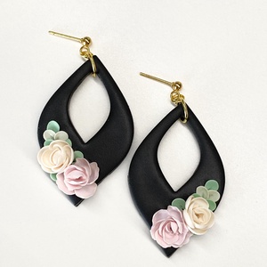 Black and Flowers, Ékszer, Fülbevaló, Lógó fülbevaló, Gyurma, MESKA