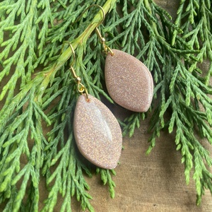 Beige Christmas Little Leaves, Ékszer, Fülbevaló, Lógó fülbevaló, Gyurma, MESKA
