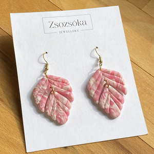 Pink Marble Leaves, Ékszer, Fülbevaló, Lógó fülbevaló, Gyurma, MESKA