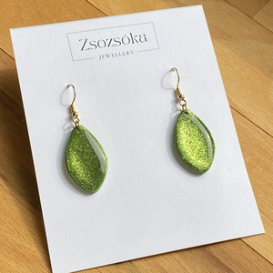 Green Christmas Little Leaves, Ékszer, Fülbevaló, Lógó fülbevaló, Gyurma, MESKA