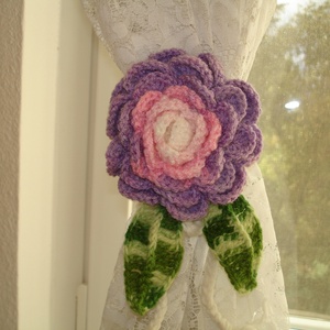 Függönyfogó horgolt rózsa -függöny összekötő, Otthon & Életmód, Lakástextil, Függöny és kiegészítő, Függöny elkötő, Horgolás, MESKA