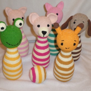 Bowling bábuk labdával ügyességi babajáték  amigurumi figurákkal - játék & sport - készségfejlesztő és logikai játék - oktató játékok - Meska.hu