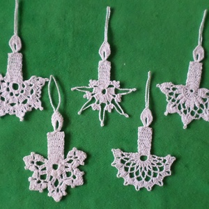 Karácsonyi  gyertya  horgolt fenyő dísz 5 db / garnitúra - karácsony - karácsonyi lakásdekoráció - karácsonyfadíszek - Meska.hu