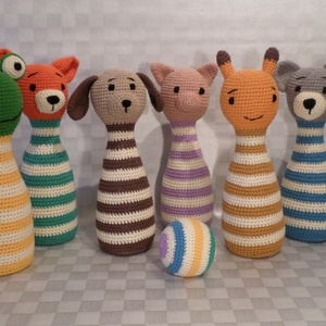 Bowling bábuk labdával ügyességi babajáték  amigurumi figurákkal - játék & sport - készségfejlesztő és logikai játék - oktató játékok - Meska.hu