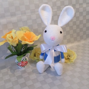 Nyuszi amigurumi játék, Játék & Sport, Készségfejlesztő és Logikai játék, Toronyépítő- és egyensúlyozó játékok, Horgolás, MESKA