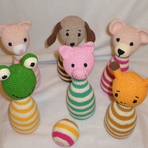 Állat figurás bowling bábuk labdával ügyességi babajáték  amigurumi figurákkal - játék & sport - készségfejlesztő és logikai játék - oktató játékok - Meska.hu