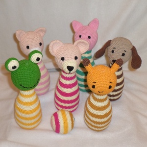 Állat figurás bowling bábuk labdával ügyességi babajáték  amigurumi figurákkal - játék & sport - készségfejlesztő és logikai játék - oktató játékok - Meska.hu