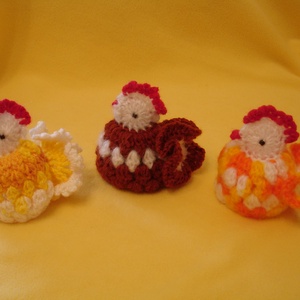 Húsvét horgolt csibe 3 db/ garnitúra - otthon & életmód - dekoráció - asztal és polc dekoráció - asztaldísz - Meska.hu