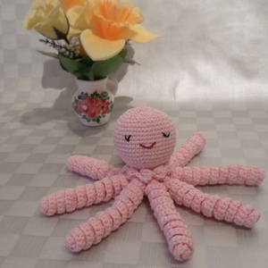 Babajáték polip amigurumi figura rózsaszín - Meska.hu