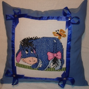 Keresztszemes párna Füles szamár mesefigurás mintával - otthon & életmód - lakástextil - párna & párnahuzat - Meska.hu