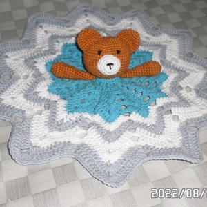 Szundikendő, babarongyi maci amigurumi figurával vendeg517467 vásárlónak - Meska.hu