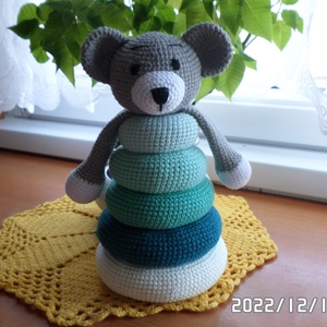 Maci  piramis montessori kézségfejlesztő  összerakós baba játék hazimami felhasználónak - Meska.hu