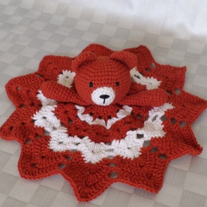 Szundikendő, babarongyi maci amigurumi figurával - játék & sport - 3 éves kor alattiaknak - alvóka & rongyi - Meska.hu