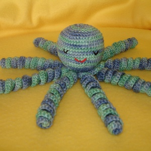 Babajáték polip amigurumi figura színes - Meska.hu