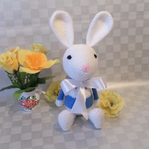 Nyuszi amigurumi játék - játék & sport - készségfejlesztő és logikai játék - toronyépítő- és egyensúlyozó játékok - Meska.hu