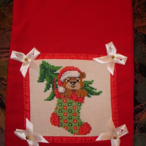 Keresztszemes hímzéssel készült Karácsonyi-Télapó-Mikulás zsák, Karácsony, Karácsonyi ajándékozás, Karácsonyi ajándékcsomagolás, Hímzés, MESKA