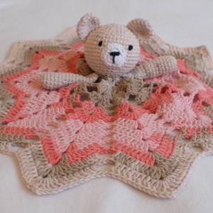 Szundikendő, babarongyi maci rózsa amigurumi figurával, Játék & Sport, 3 éves kor alattiaknak, Alvóka & Rongyi, Horgolás, MESKA