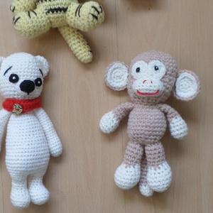 Közepes méretű   amigurumi figurák egyben eladó 6 db - játék & sport - készségfejlesztő és logikai játék - toronyépítő- és egyensúlyozó játékok - Meska.hu