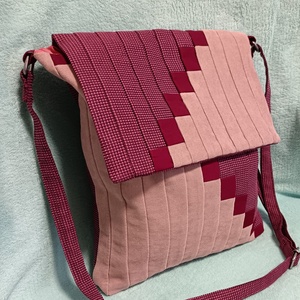 Mályvarózsa, Táska & Tok, Kézitáska & válltáska, Vállon átvethető táska, Varrás, Újrahasznosított alapanyagból készült termékek, MESKA