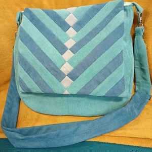 Türkiz varázs (vállon átvethető táska) - táska & tok - kézitáska & válltáska - vállon átvethető táska - Meska.hu