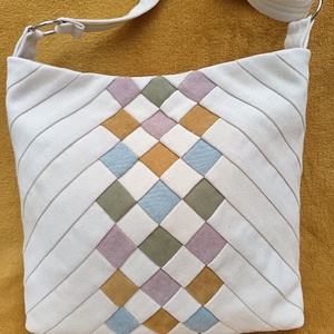 Ekrü szépség (vállon átvethető táska) - táska & tok - kézitáska & válltáska - vállon átvethető táska - Meska.hu