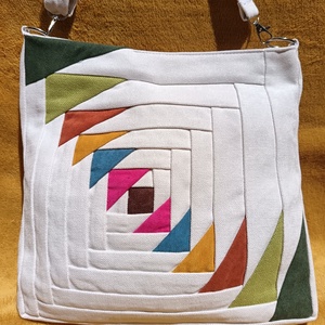 Dunakavics (vállon átvehető táska) , Táska & Tok, Kézitáska & válltáska, Vállon átvethető táska, Patchwork, foltvarrás, Újrahasznosított alapanyagból készült termékek, MESKA