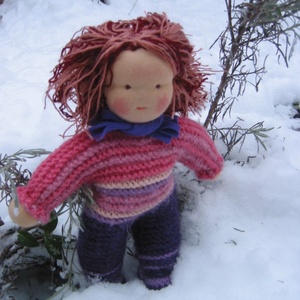 Waldorf-fejű kötött baba -  - Meska.hu